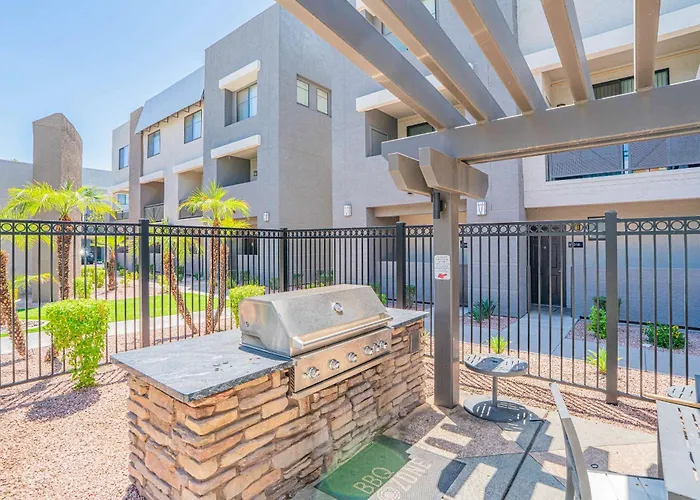 Lavish 2bd Walk To Westgate Pool Gym Wd