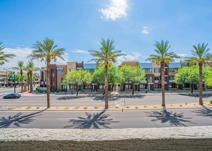 Lavish 2bd Walk To Westgate Pool Gym Wd * Glendale